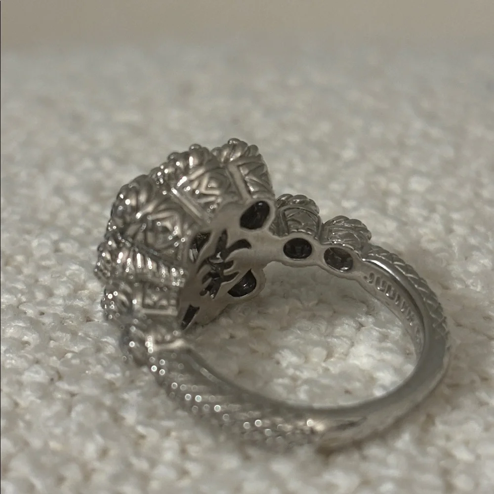 Judith Ripka Sterling Silver Floral Cluster Ring with Clear CZ Stones - Picture 4 of 6